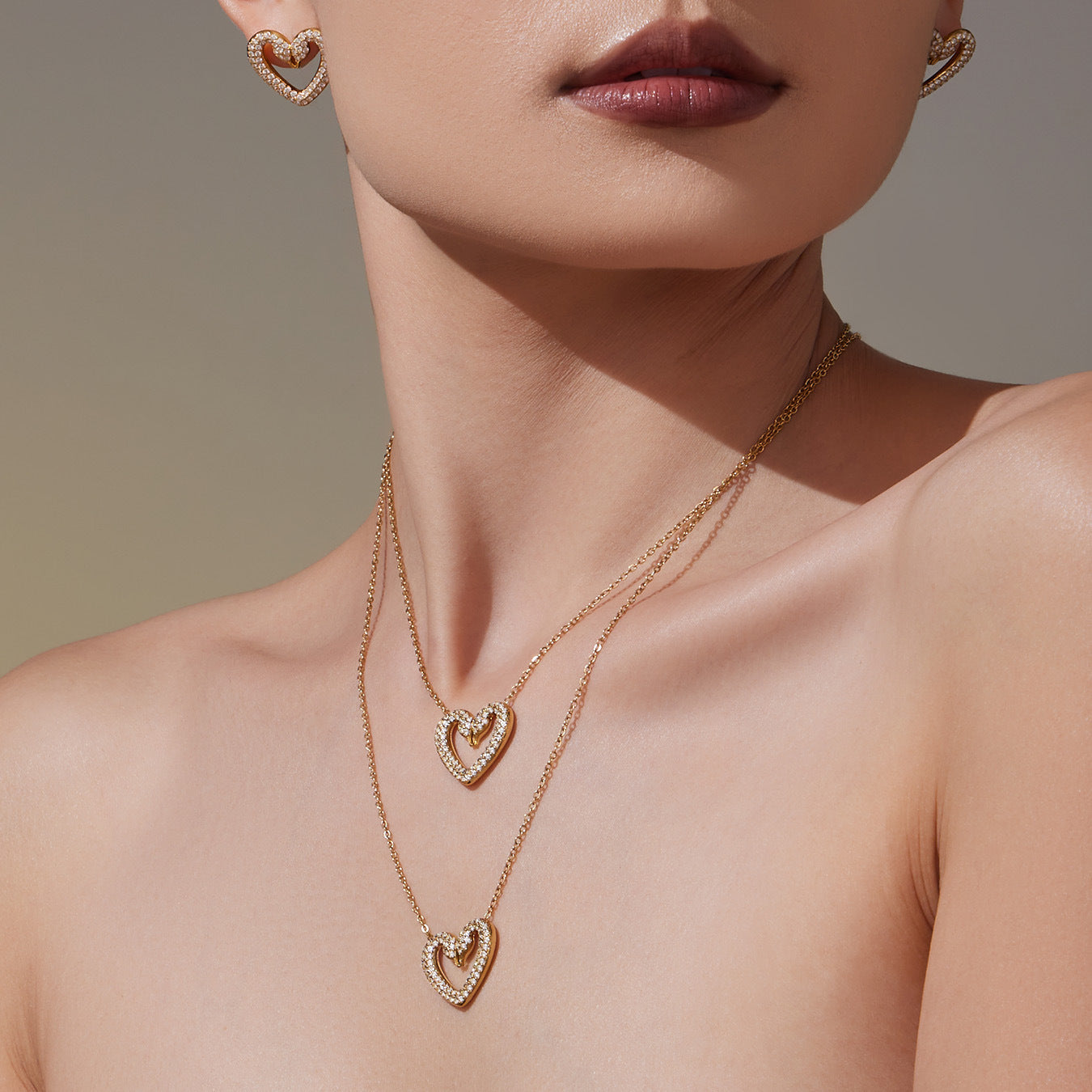 Parker Gold Tone Swan Heart Zircon Necklace