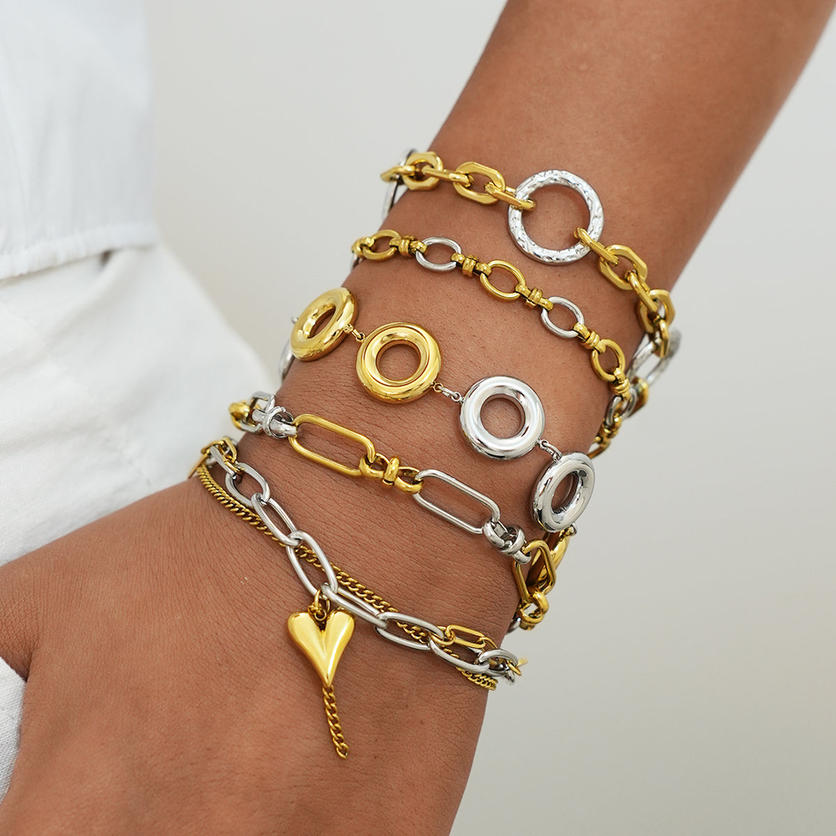 Amaya Two Tone Round Bracelet